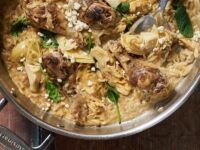 1-Pot Greek Chicken Drumsticks And Orzo Recipe