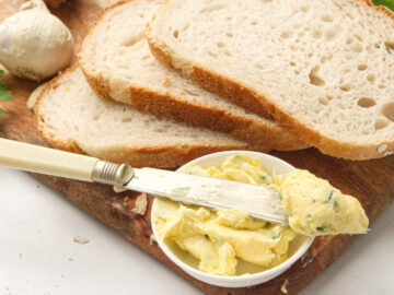 3-Ingredient Garlic Butter Recipe