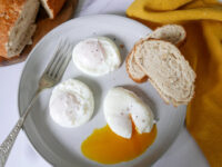 Fool-Proof Poached Eggs Recipe