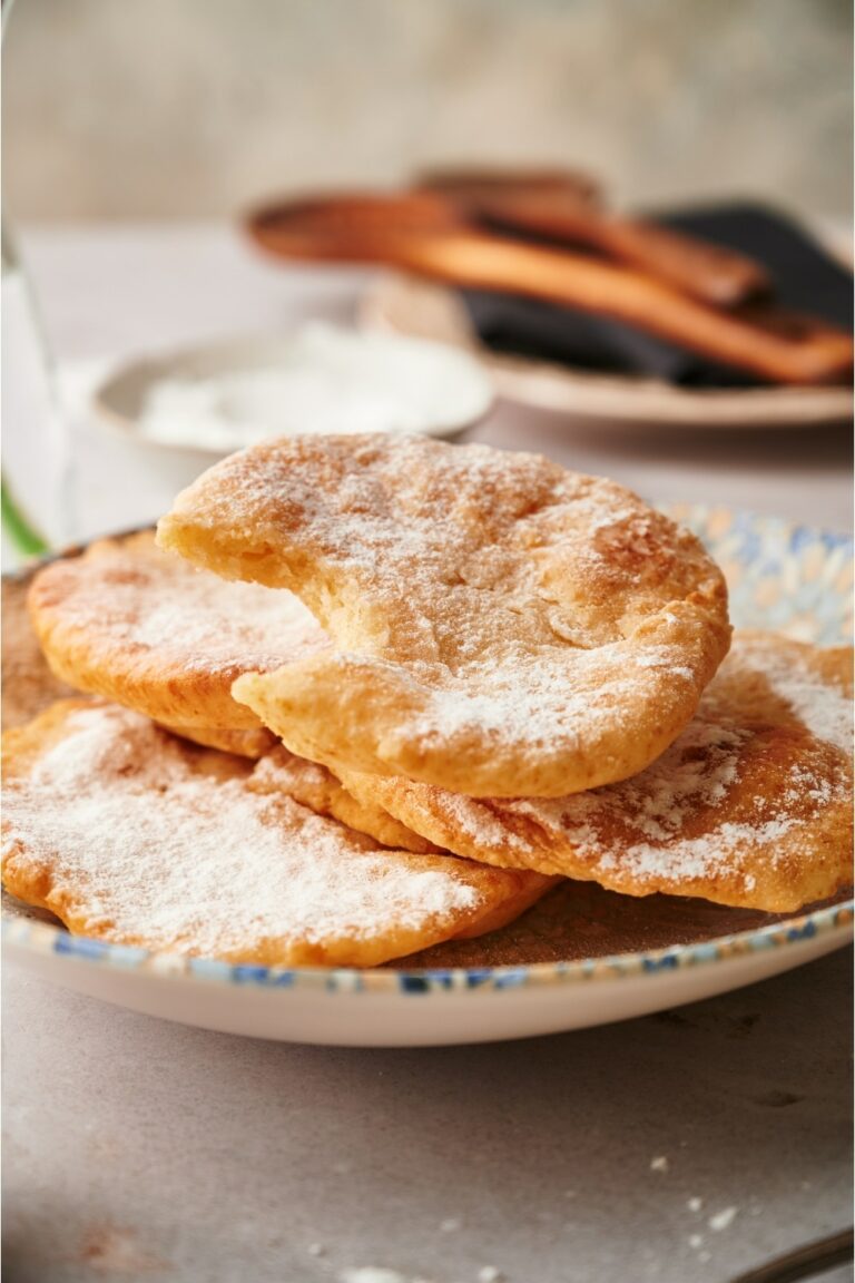 Fried Dough Made In 15 Minutes | Tastes Like The One From The Fair