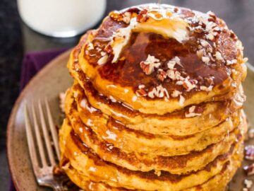 Healthy Whole Wheat and Oats Pumpkin Pancakes