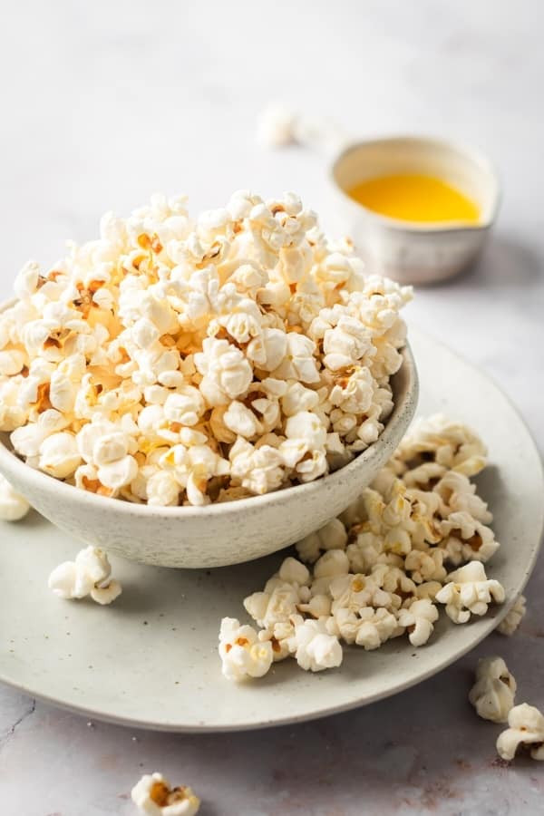 Instant Pot Popcorn That Tastes Like It's From The Movie Theaters