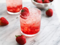 Strawberry Ros�� Spritzer Recipe